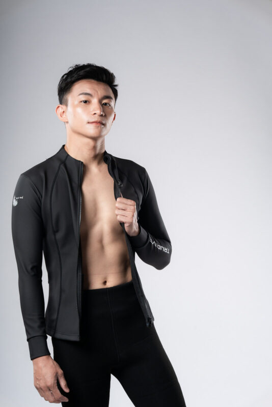 TRUDIVE 黑潮系列 Passport 男款潛水夾克