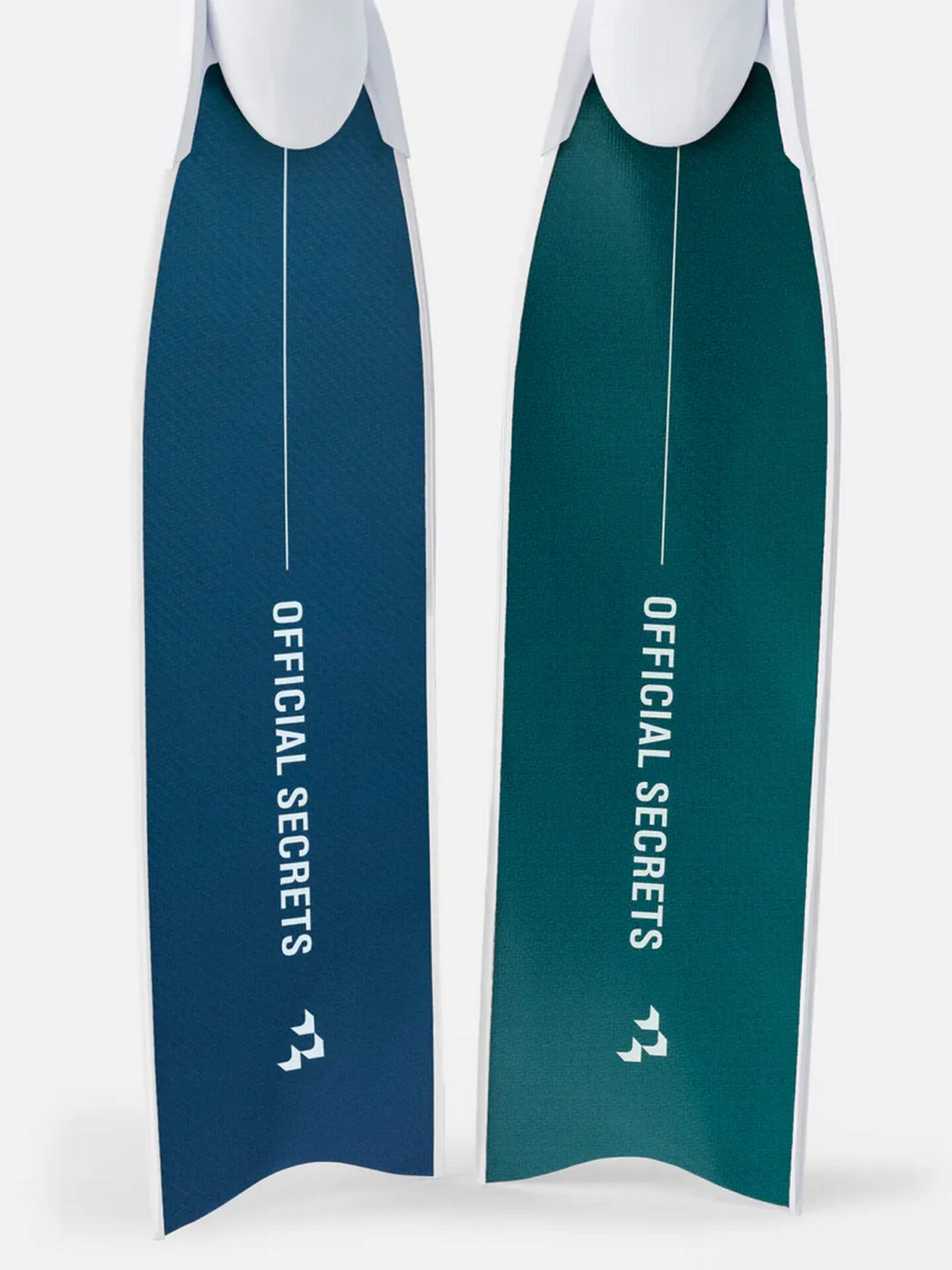 【OFFICIAL SECRETS】PIPER CHROME AQUA TEAL 碳纖維光鉻波光綠長蛙鞋（亮面）