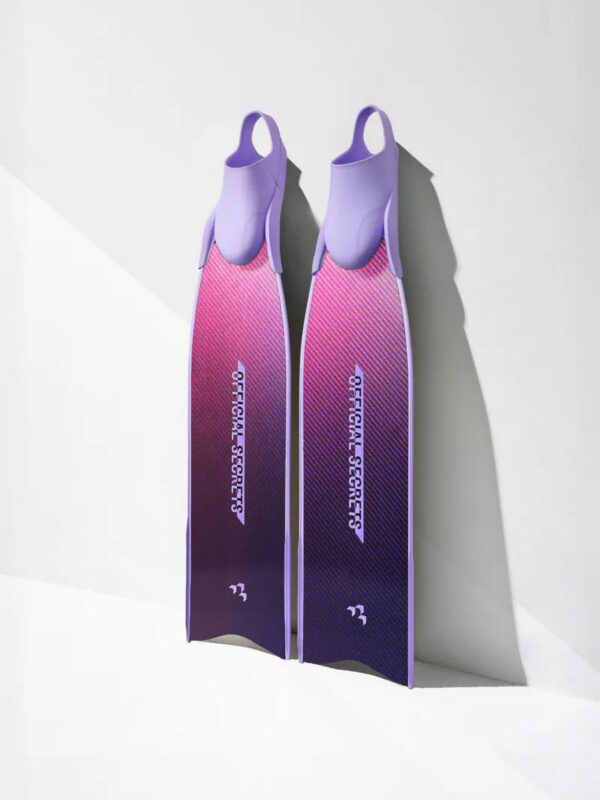 【OFFICIAL SECRETS】PIPER HP CHROME STELLAR PURPLE 碳纖維光鉻紫長蛙鞋（亮面）