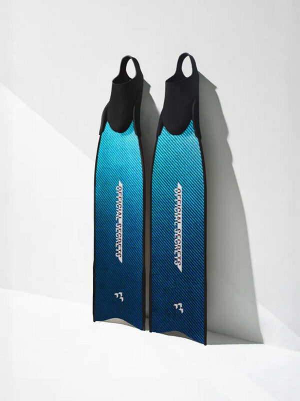 【OFFICIAL SECRETS】PIPER HP CHROME AQUA TEAL 碳纖維光鉻波光綠短蛙鞋（亮面）