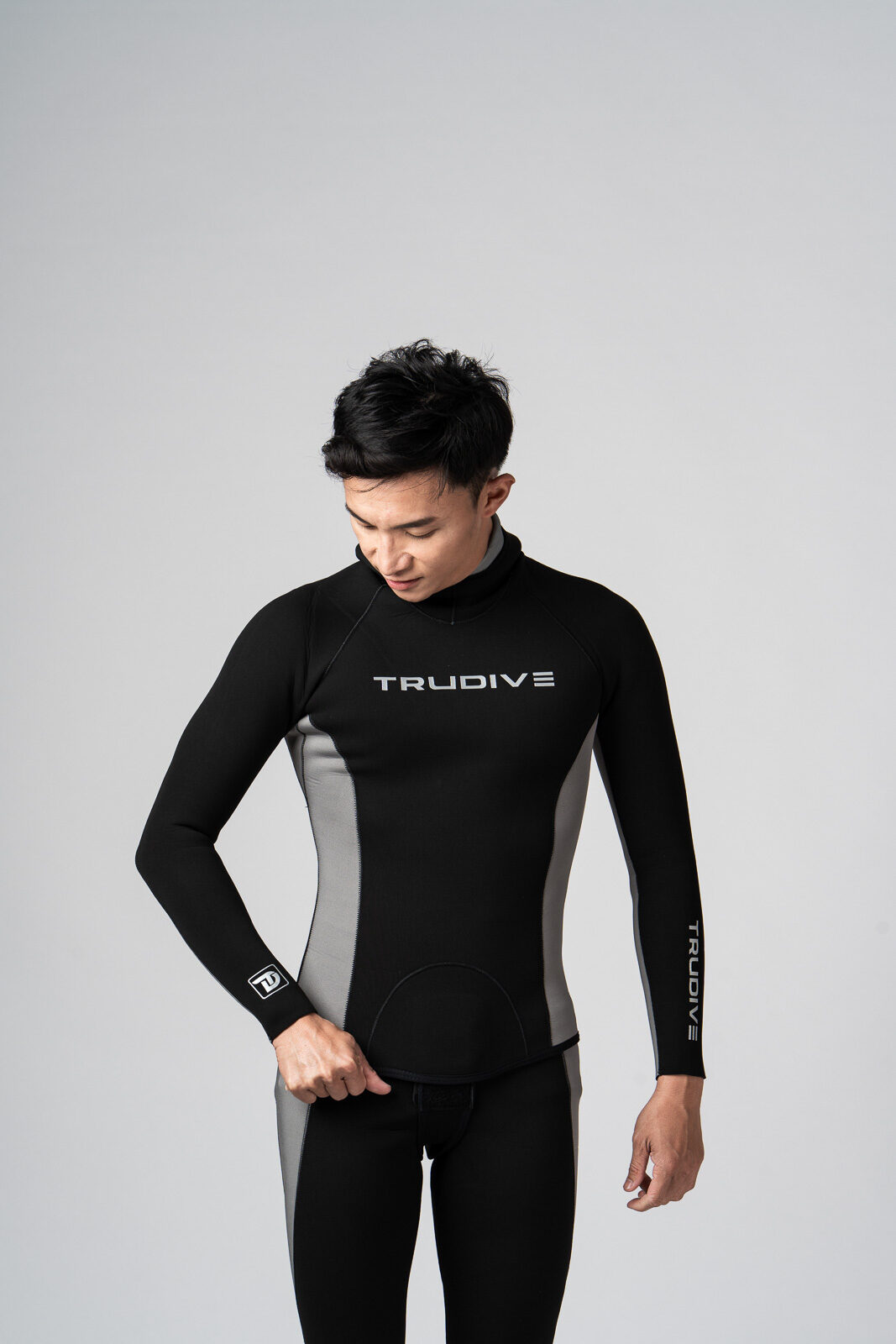 TRUDIVE【鈦睿雙色】男款兩件式防寒衣(3mm) TRUDIVE【鈦睿雙色】男款兩件式防寒衣(3mm)