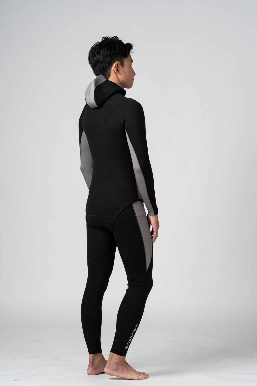 TRUDIVE【鈦睿雙色】男款兩件式防寒衣(3mm) TRUDIVE【鈦睿雙色】男款兩件式防寒衣(3mm)