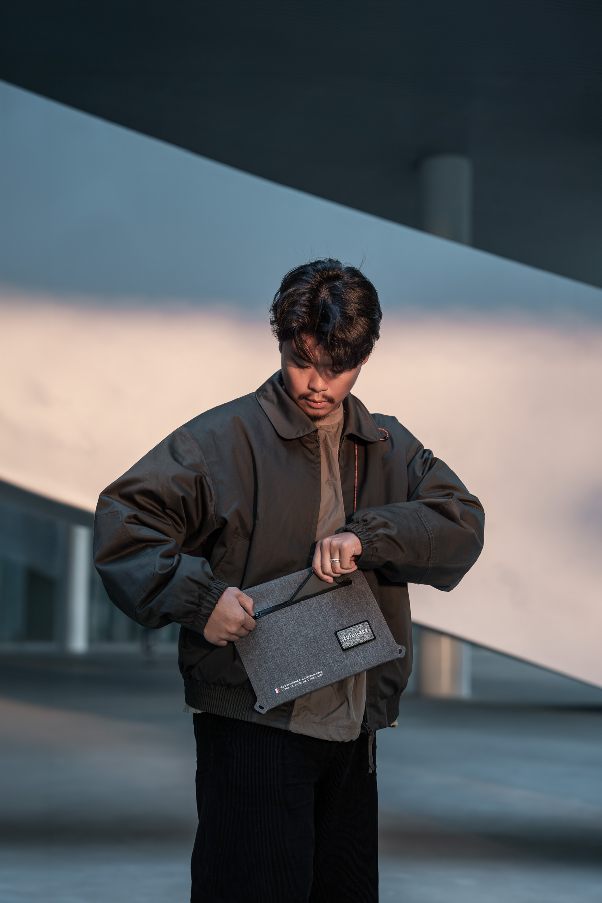 zulupack Zenith 35L 灰棕