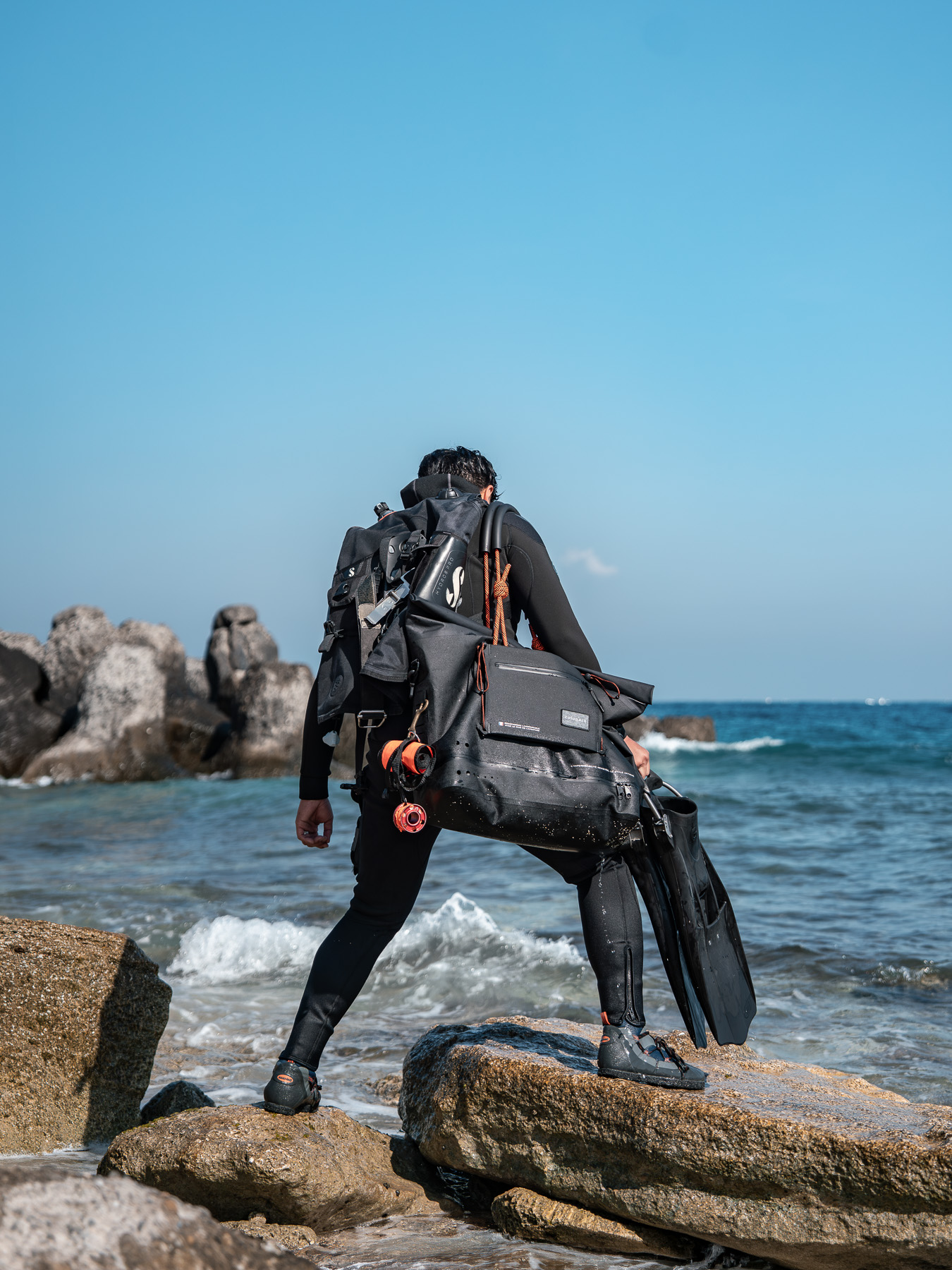 zulupack Zenith 35L 黑橘