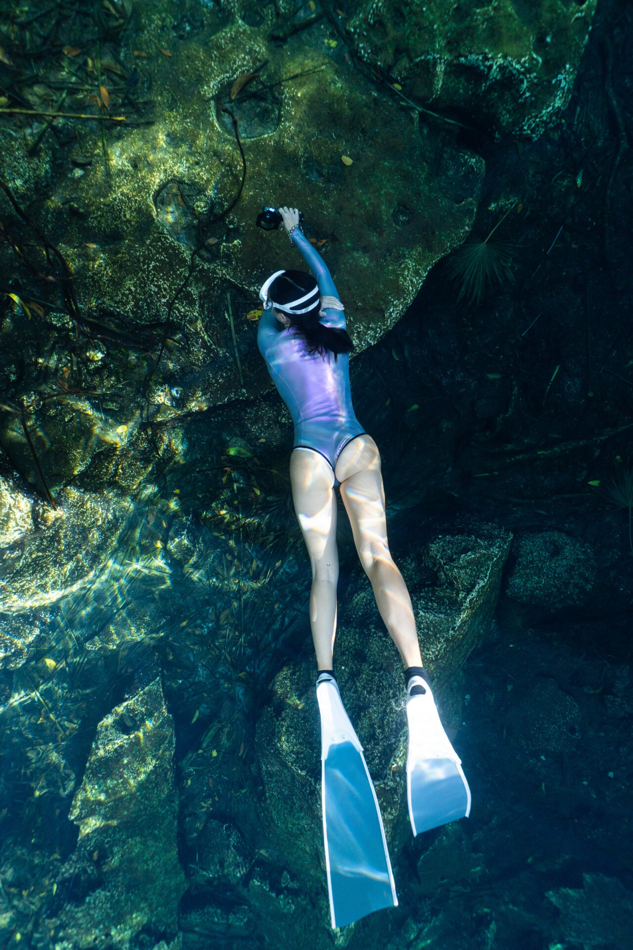 TRUDIVE【星雲系列】黑潮高領後拉鍊／海妖前拉鍊半身防寒衣