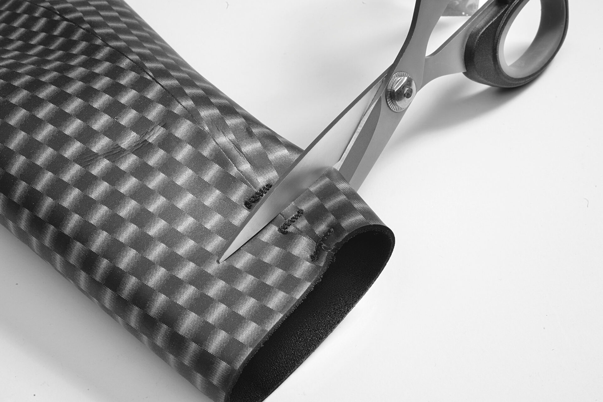 C4 DYN UP 連身防寒衣