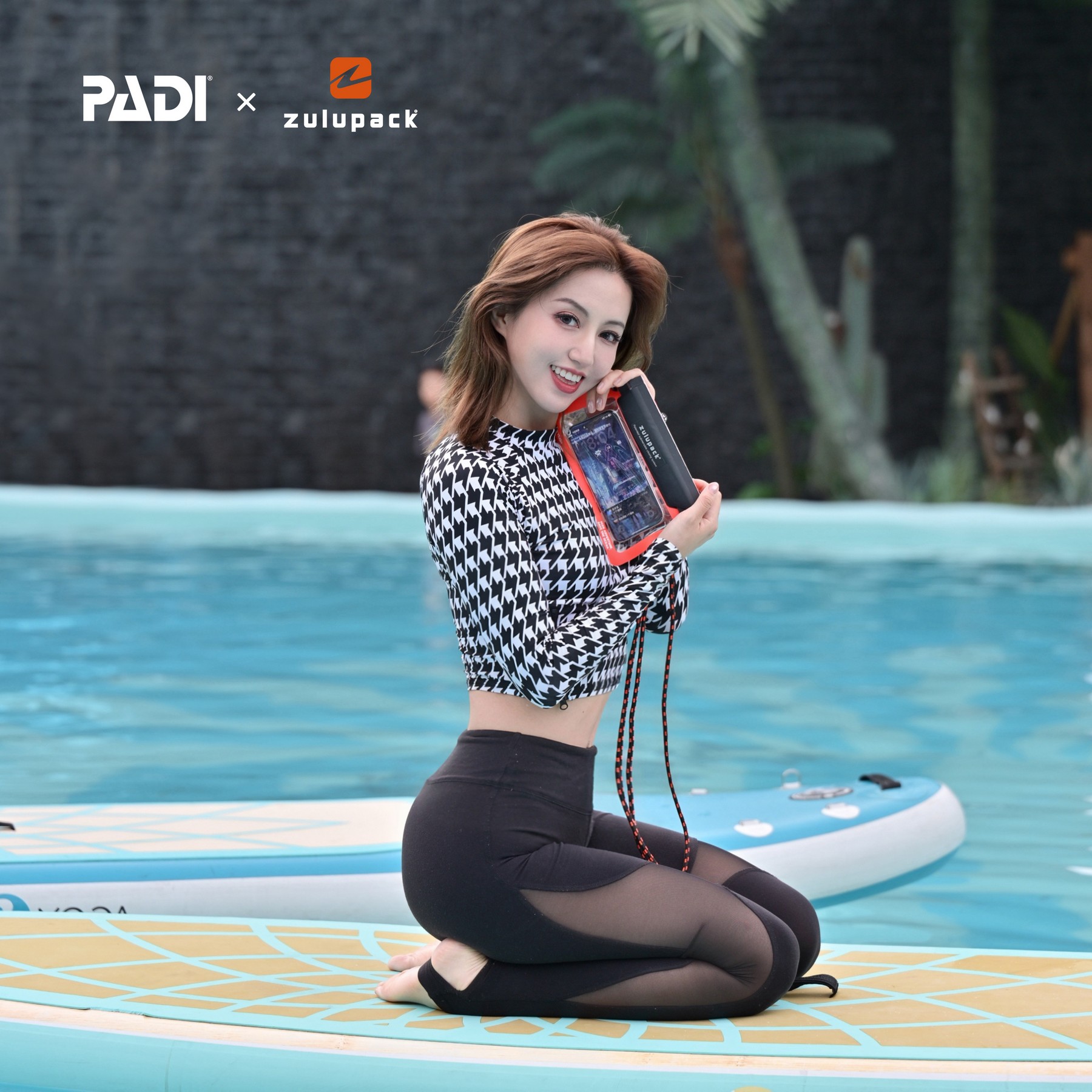 Zulupack x PADI 聯名 | Phone Sling Pocket 側開手機防水包(快速開合/IP68 防水) Zulupack x PADI 聯名 | Phone Sling Pocket 側開手機防水包(快速開合/IP68 防水)