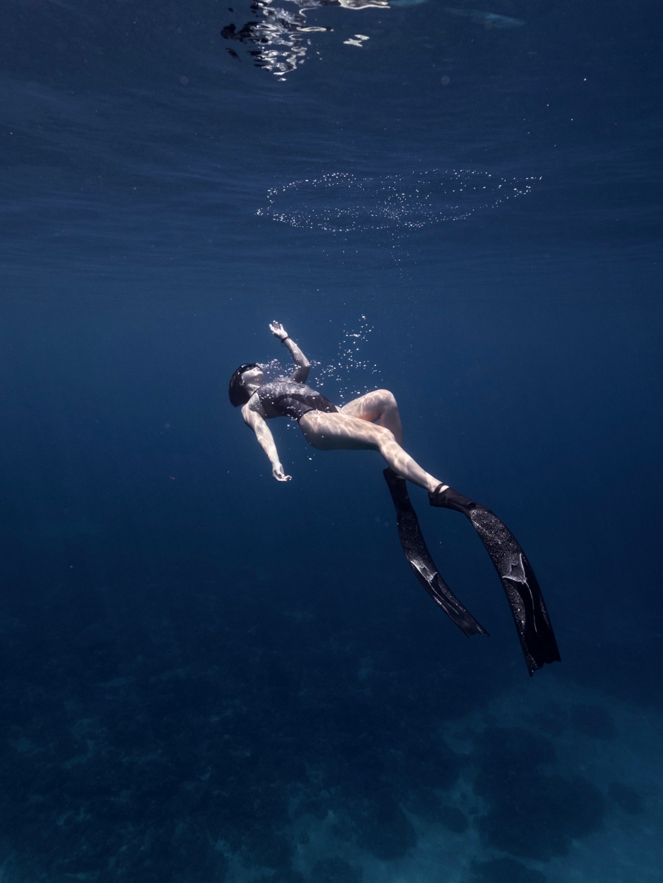 TRUDIVE 【Manta 星空】碳纖維長蛙鞋